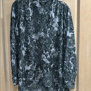 Simply Vera Vera Wang Black and Gray Blouse with Long Sleeves